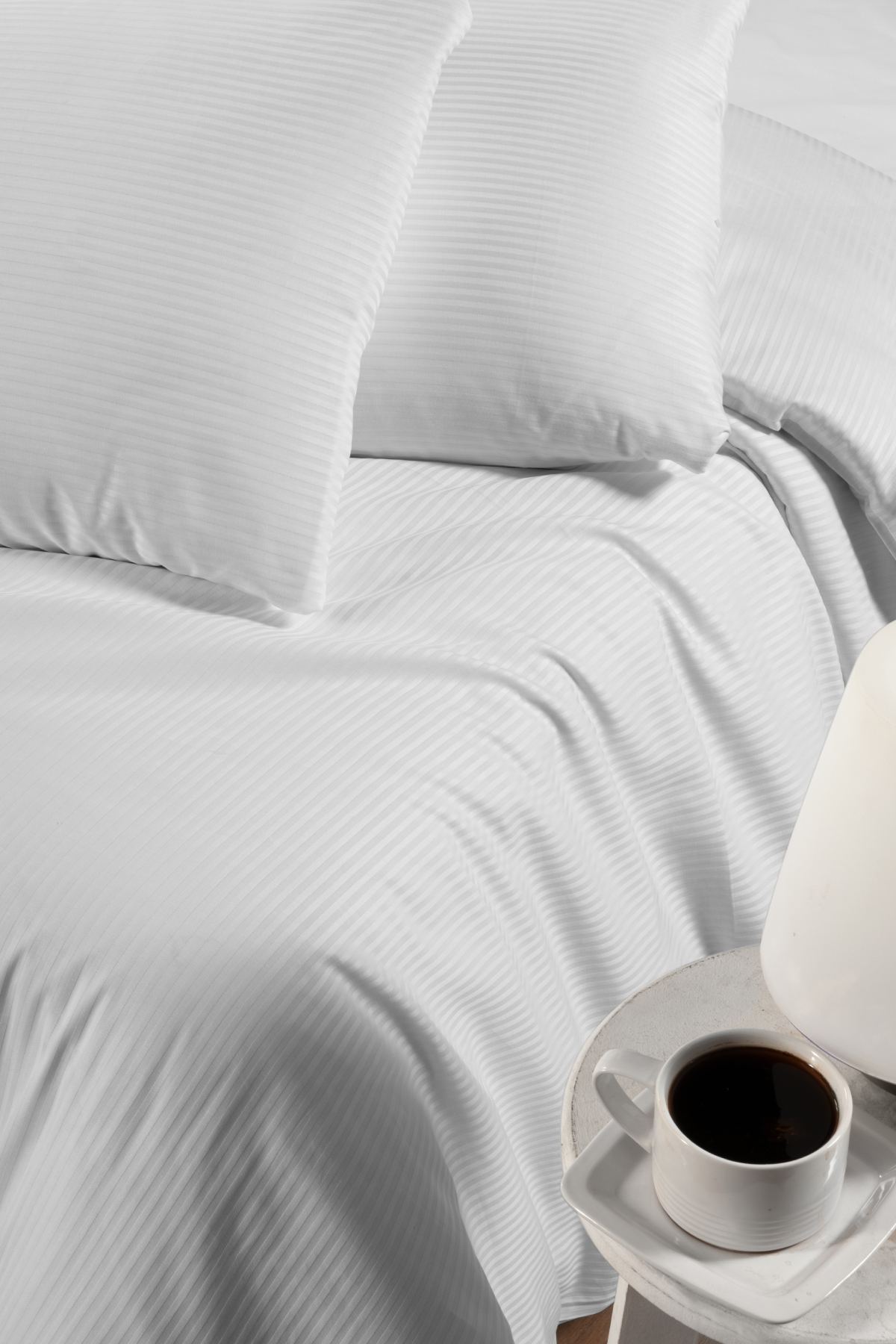Tokyo Polycotton Saten 0,5 cm Çizgili Nevresim Takımı 236 TC / 93 Tel